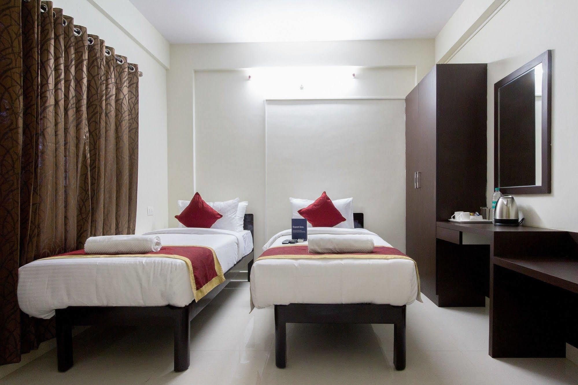 Fabhotel Rms Comforts - Nr Yeshwantpur Railway Station Bangalore Esterno foto